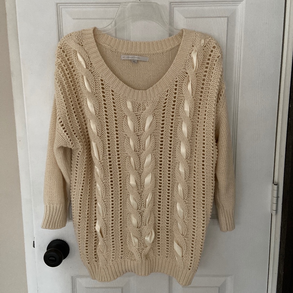 Lauren Conrad sz xl Cream Ribbon Front Sweater VGC